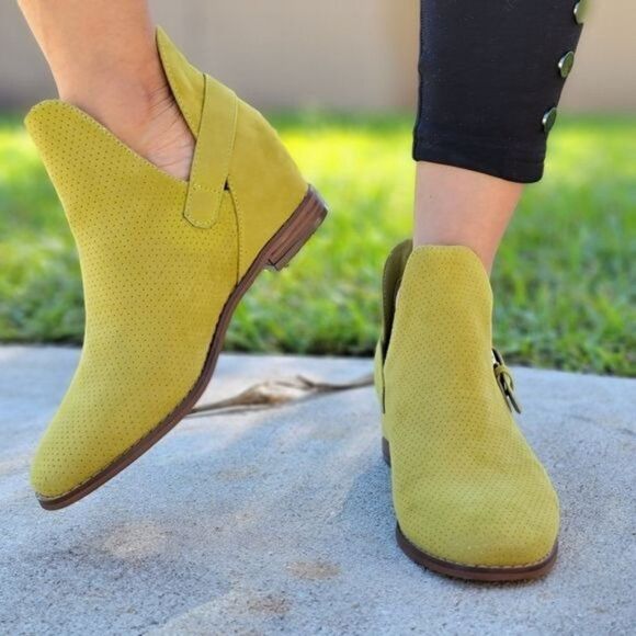 Women's Side Kicks Buckled Cut Out Booties Khaki Color - Picture 4 of 7